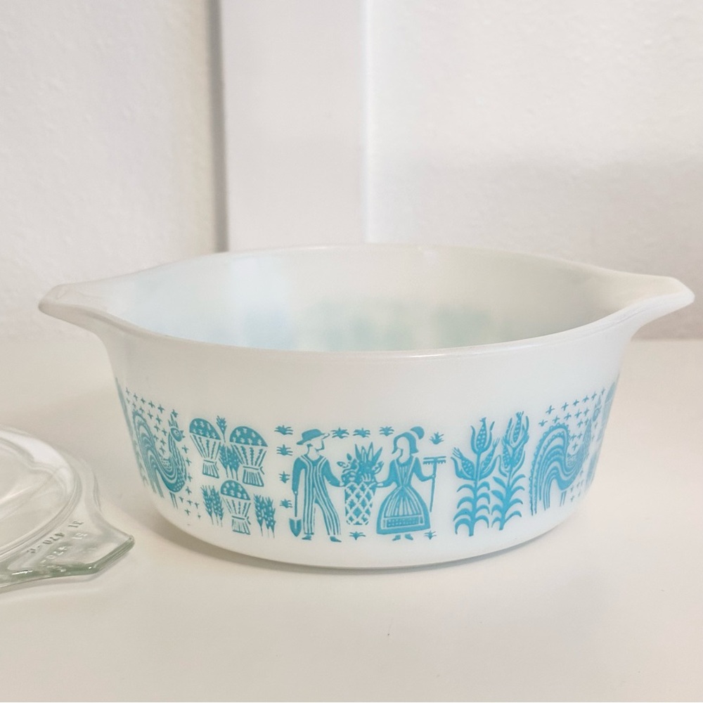 Pyrex Amish Butterprint 472 Casserole Dish Vintage White Blue 1.5 Pint Lid READ - Picture 6 of 14